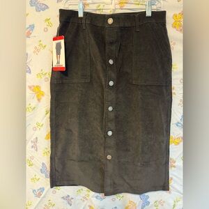 32 Degrees Women’s Black Corduroy Midi Skirt M NWT